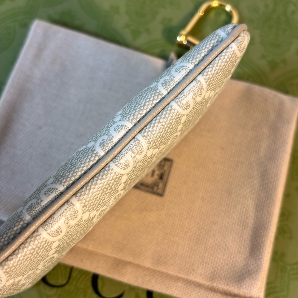 Gucci Key Pouch - image 3